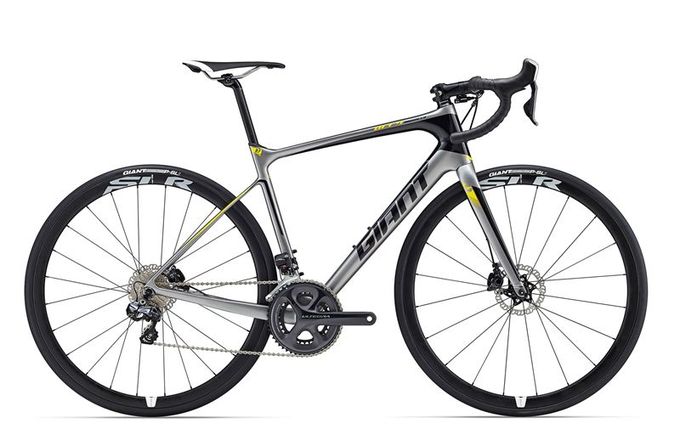Das hier abgebildete Giant Defy Advanced Pro 1 besteht aus T-700 Carbon. (Foto: Giant)