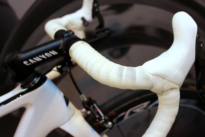 Direkt von der Tour de France 2015 an Canyons Stand auf der Cycle Show 2015 – das Canyon Ultimate CF SLX. (Foto: George Scott / Factory Media)