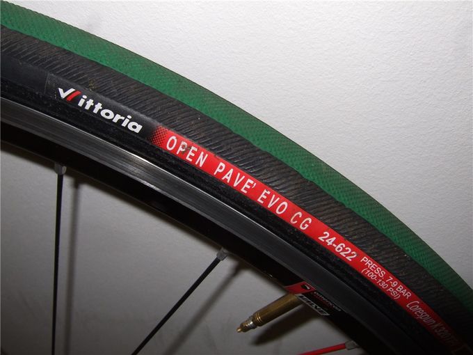 Vittoria Pave CG Open
