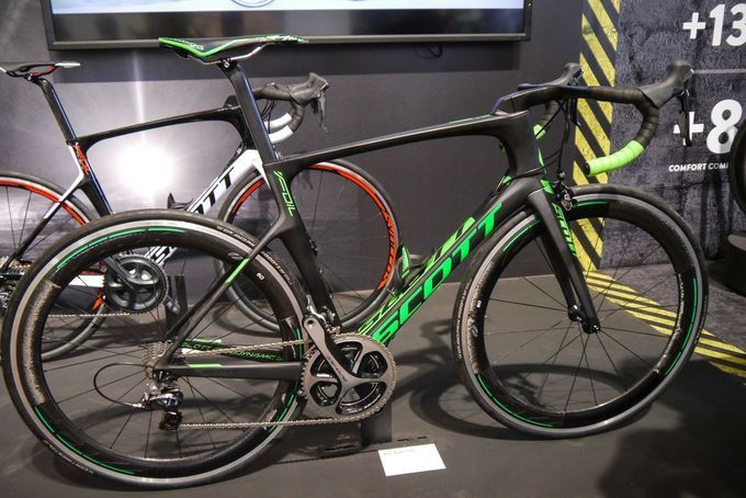 Scotts Aerobike, Foil, wurde für 2016 komplett überarbeitet.