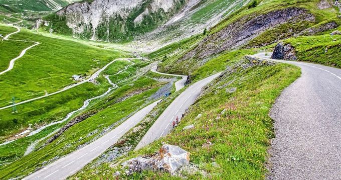 Der Col du Galibier ist ein weiterer wunderschöner Aufstieg, der das Potential hat, einen Fahrer an seine Grenzen zu bringen. (Foto: Robbie Shade, via Flickr Creative Commons)