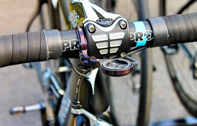 Elia Vivianis Pinarello Dogma F8 