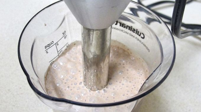 Hannah Grant würde einen selbstgemachten Shake einem fertigen Eiweißshake immer vorziehen. (Foto: I Believe I Can Fry via Flickr Creative Commons)