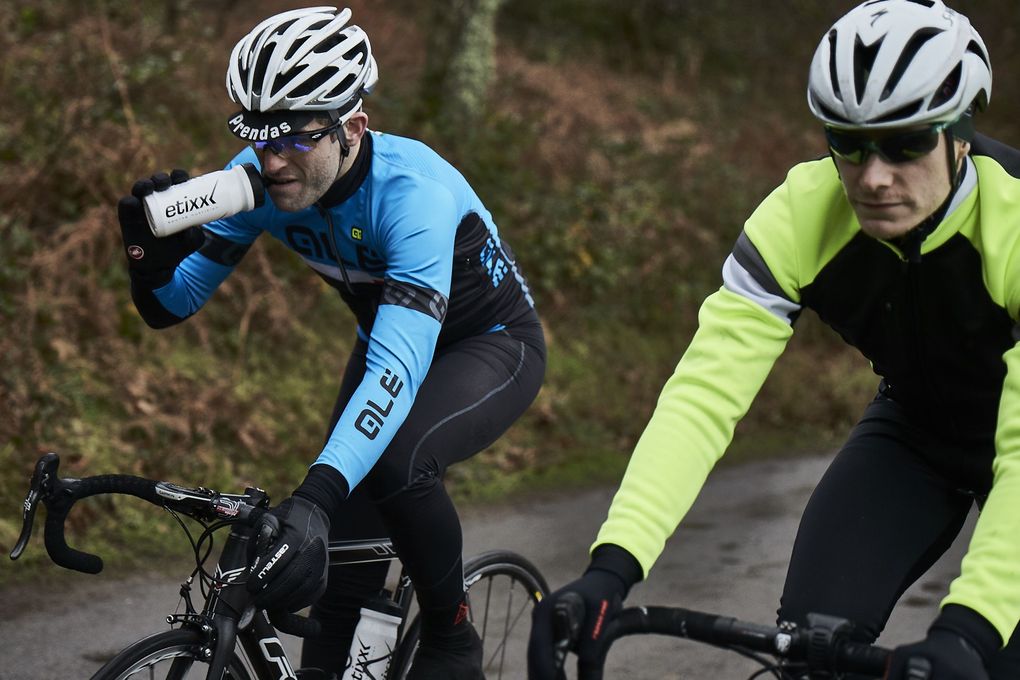 Etixx, nutrition, lifestyle, riding, group, pair, winter, training, club run (Pic: Etixx)