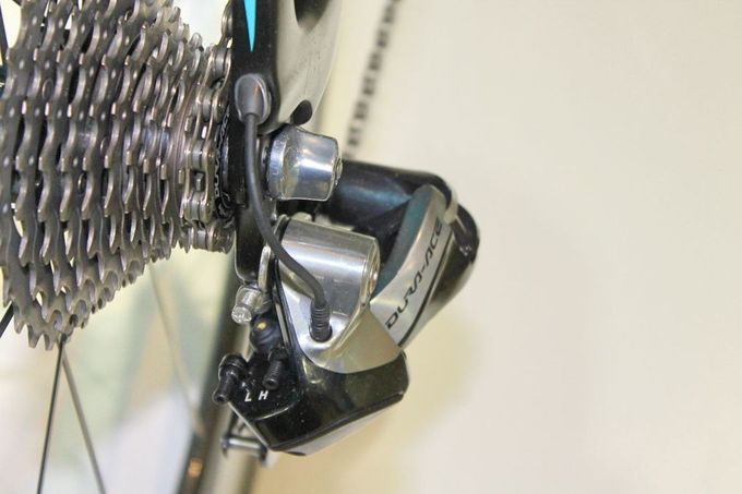 Das ausgestellte Renngerät ist identisch mit Ian Stannards Bike, komplett mit Shimano Dura Ace Di2 ausgestattet