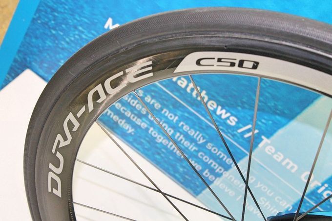 Shimano stellt auch die Laufräder zur Verfügung: Dura Ace C50.