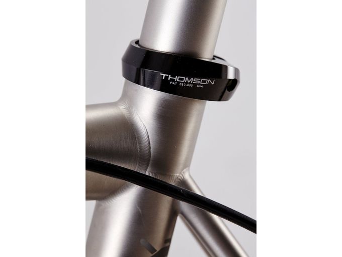 Kinsesis Racelight GF_Ti Disc mit externer Thomson-Sattelklemme