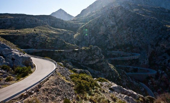 Auch, wenn es dir in den Beinen juckt, sofort eine lange Monsterfahrt zu unternehmen, halte deine Anstrengung am ersten Tag im Trainingslager in Grenzen und übernimm dich nicht schon am Anfang (Pic: Andrés Nieto Porras/Creative Commons)