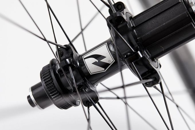 Reynolds 46 Aero Disc Brake Laufradsatz