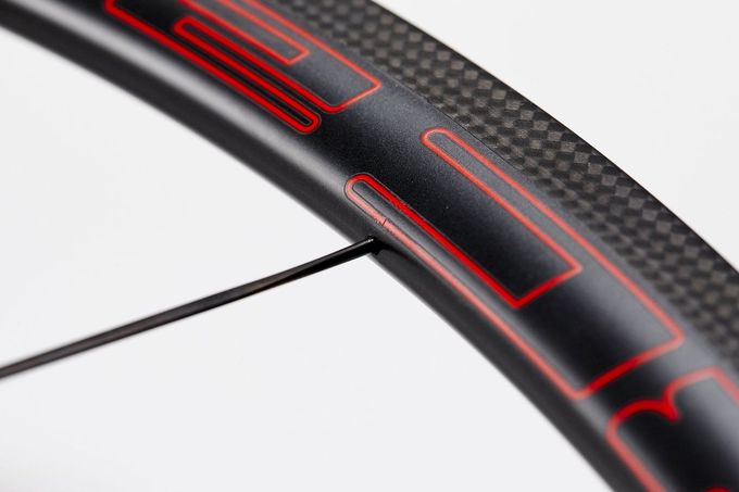 DT Swiss RC28 Spline C Mon Chasseral Laufradsatz