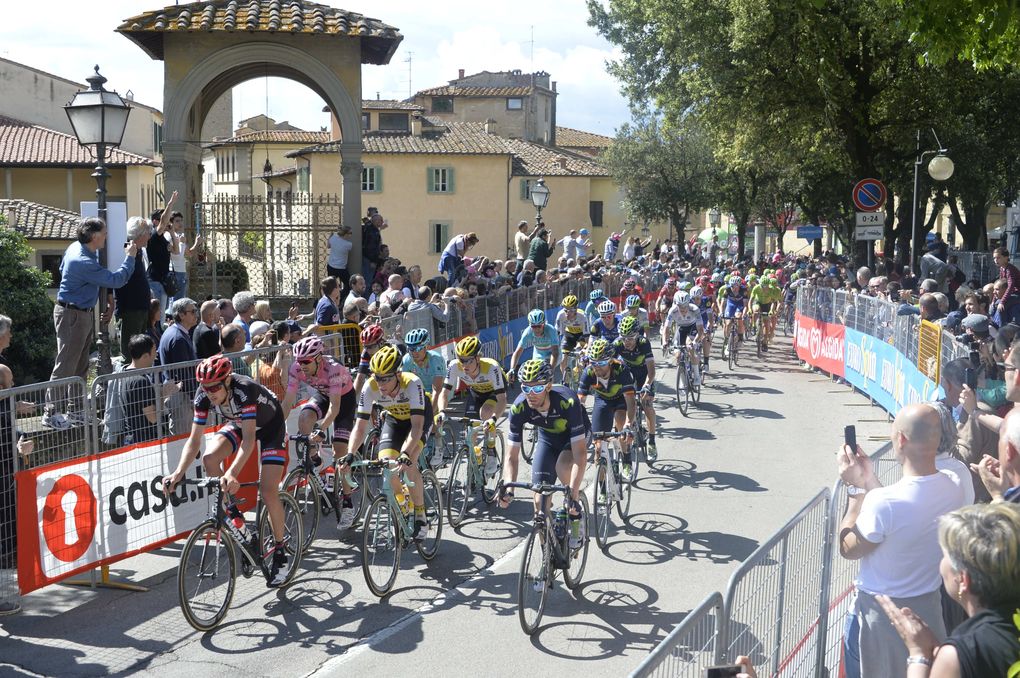 Die Profis auf dem Weg nach Aruzzo. Foto: Sirotti