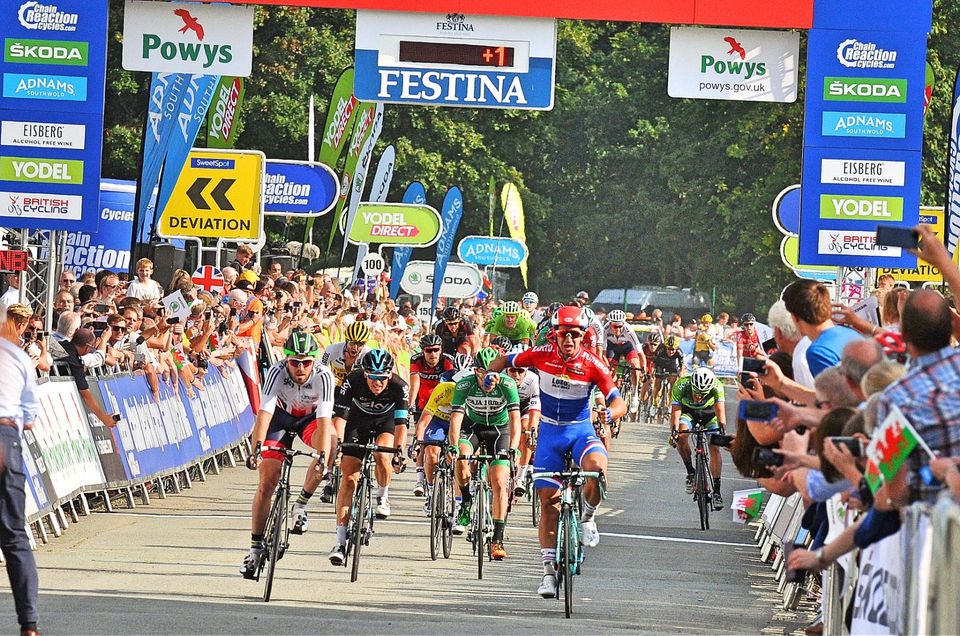 Dylan Groenewegens Bianchi Oltre XR4