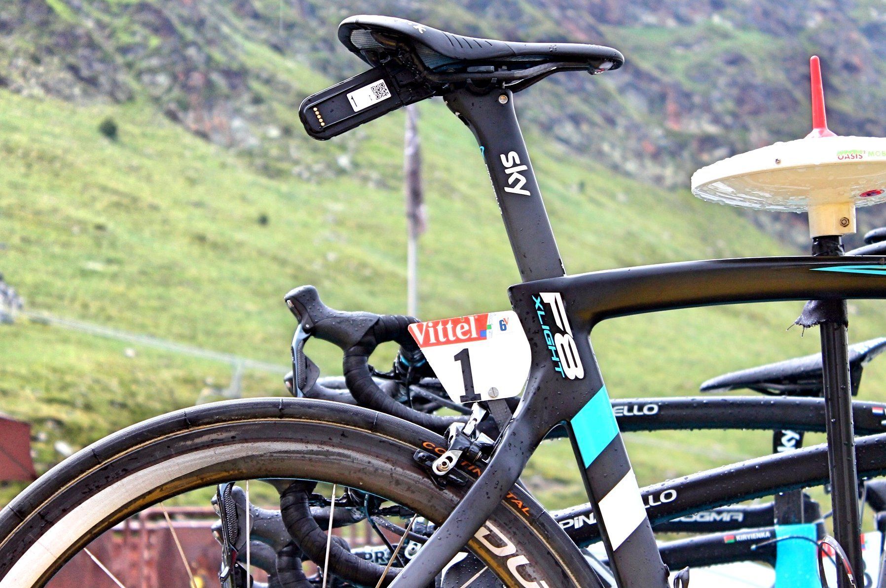 Chris Froomes Pinarello Dogma F8Xlight