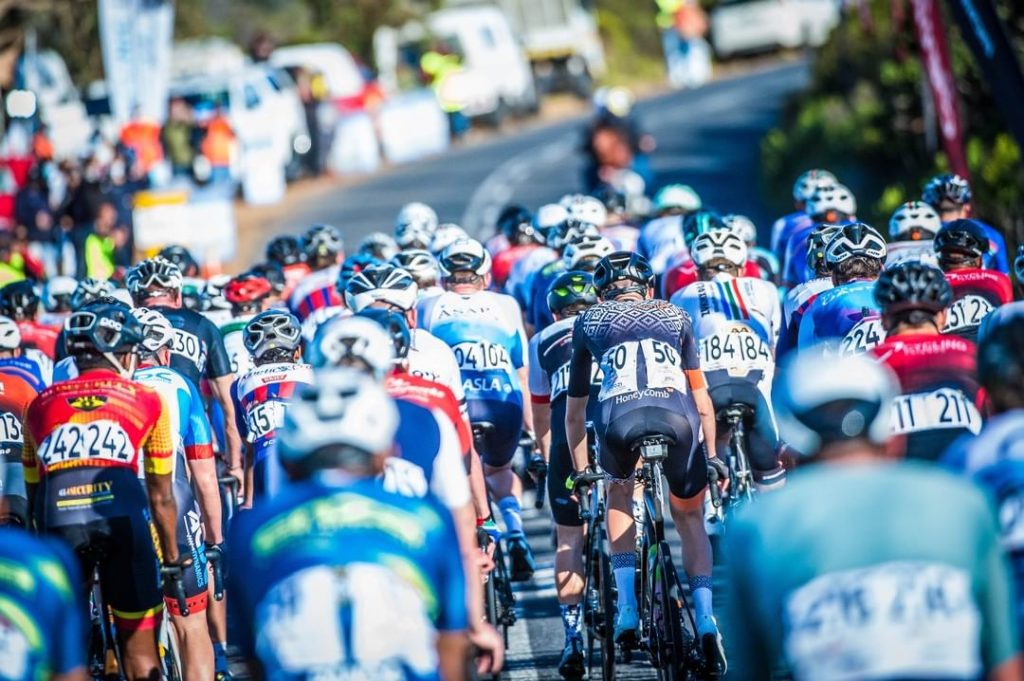 Rennrad Rennen von hinten