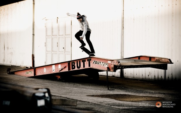 Kai Hillebrand Monster Skateboard Magazine Wallpaper