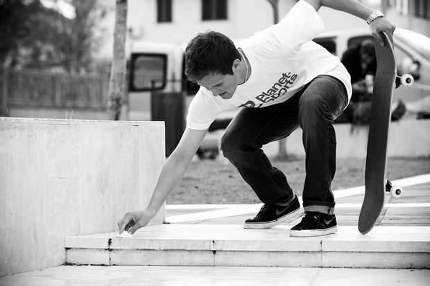 Mizze beim Spot putzen