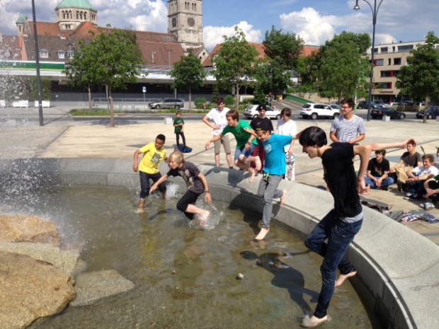 Unitedskateboardartists x Über Tour