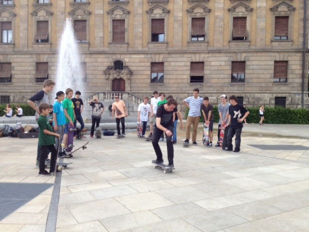 Unitedskateboardartists x Über Tour