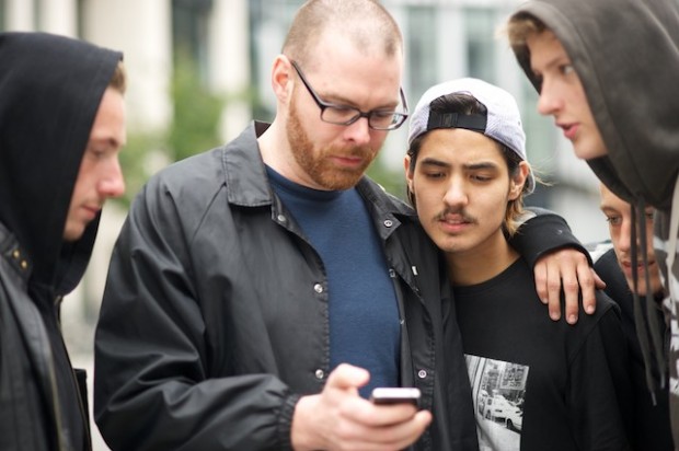 All along the A7 - Unitedskateboardartists und Über Skateboards Tour