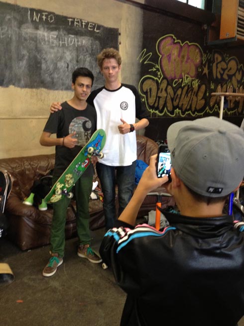 Unitedskateboardartists und Über All Along the A7 Tour