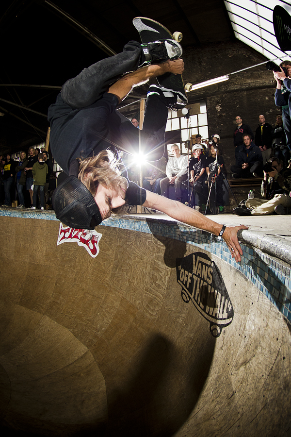 Ingo Froebrich Invert