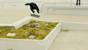 Jake Donnelly Kickflip