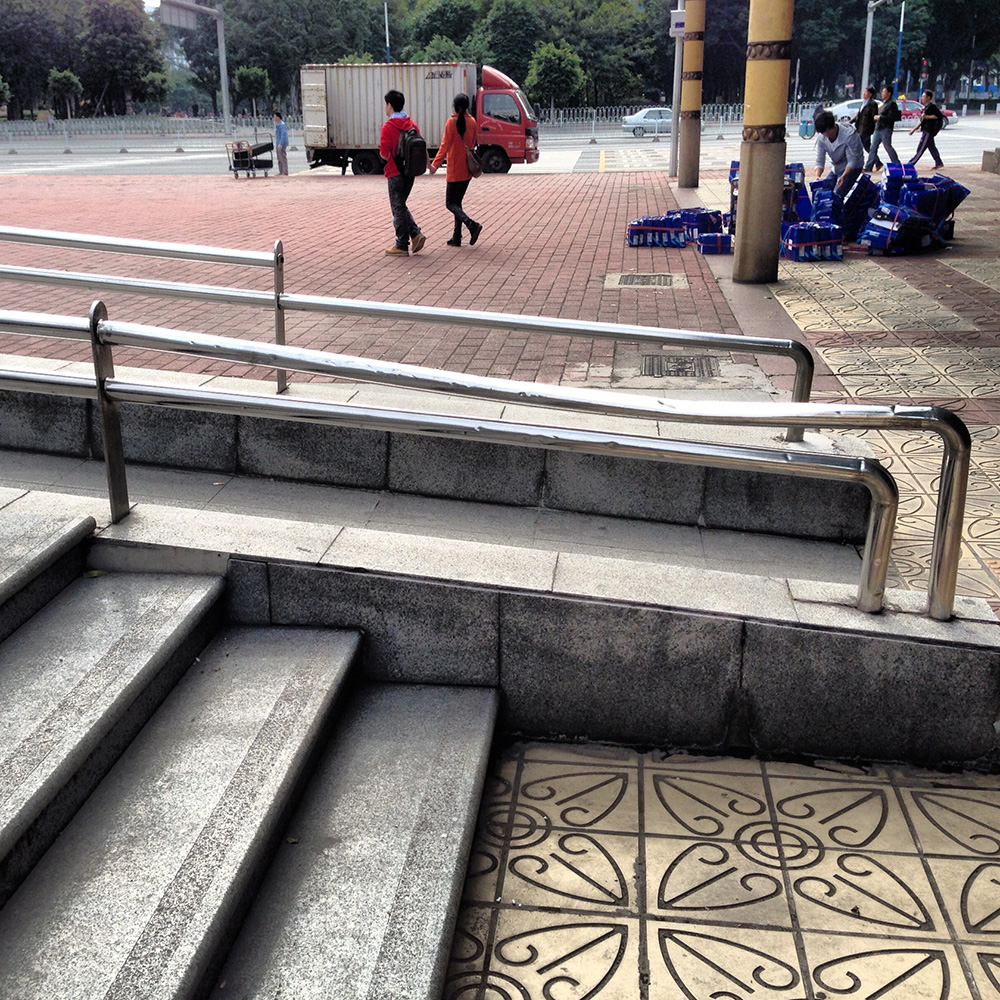 Leider sind chinesische Rails nicht von gleicher Qualität wie der chinesische Marmor. Marianos Sw Impossible Lipslide to Hängebauch