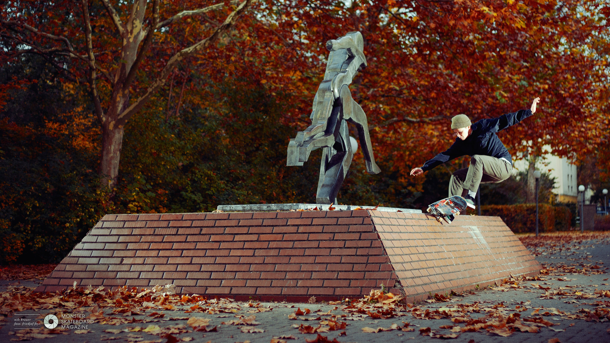 msm-wallpaper-015_2560x1440