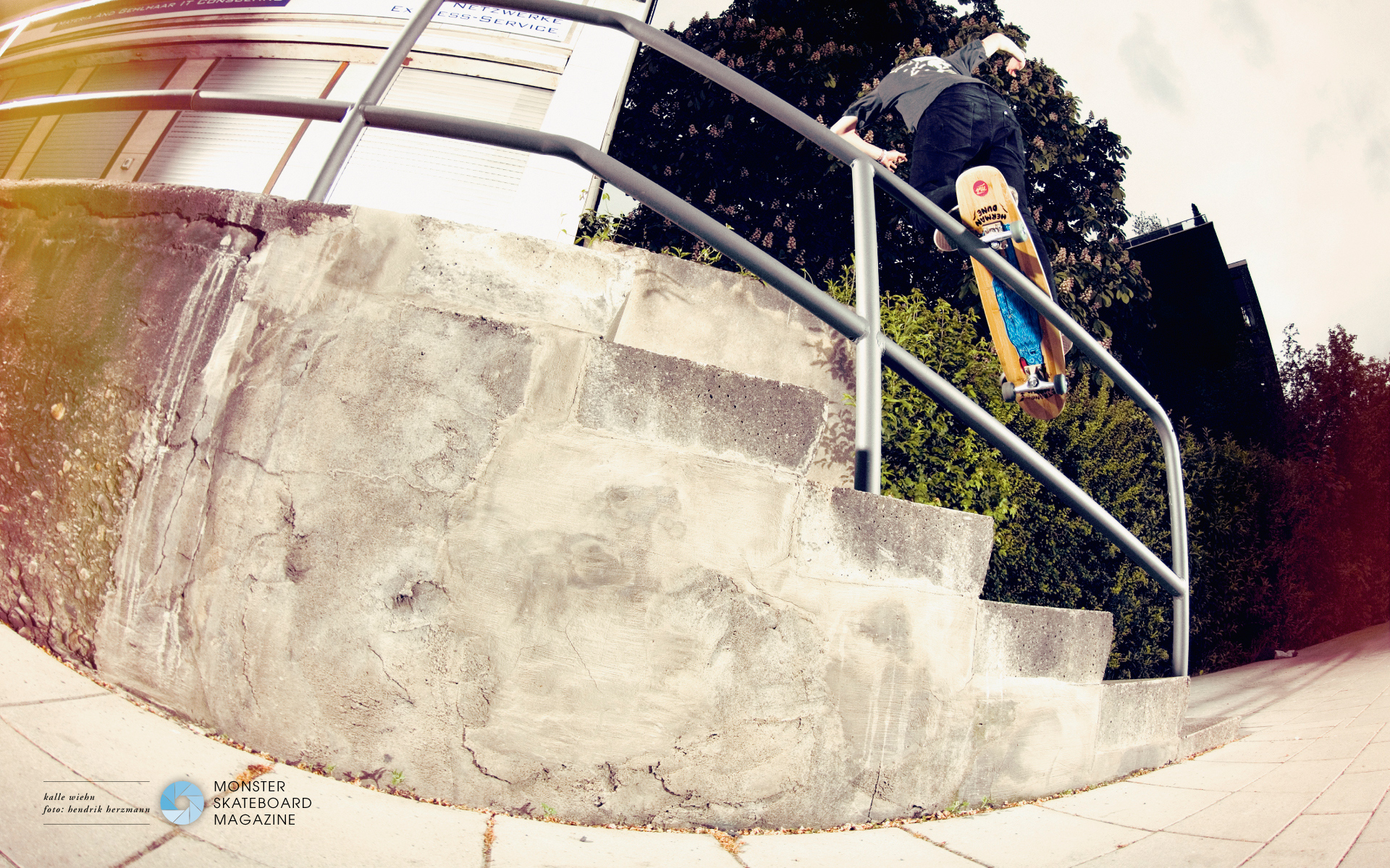 msm-wallpaper-016_1920x1200