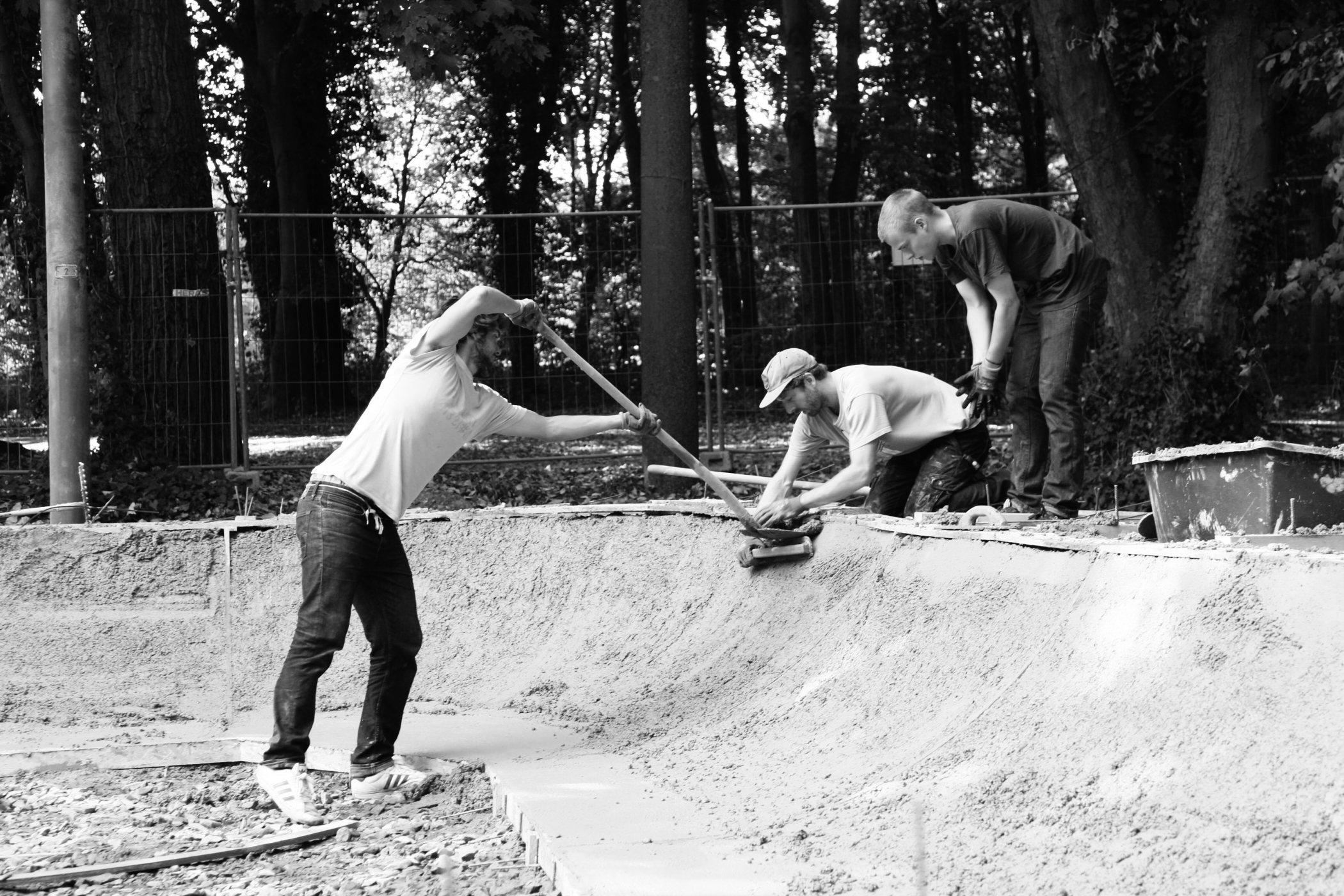 Cons-Hockeyplatz-Doku_byLeon37