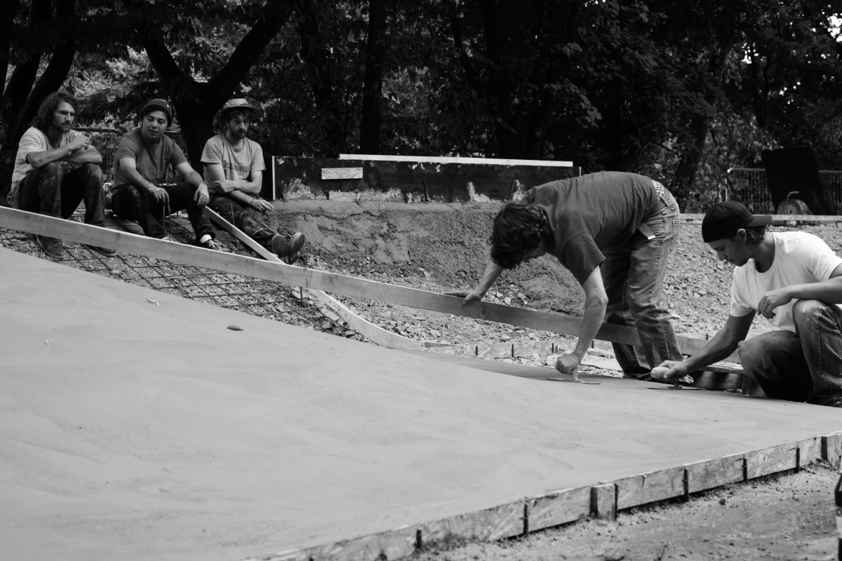 Cons_Hockeyplatz_Doku_byLeon71