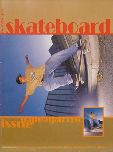 Die #102 hatte eine durch das komplette Heft laufende Sequenz und wurde einfach mal quer gedruckt. Also kam auch das Cover quer daher.