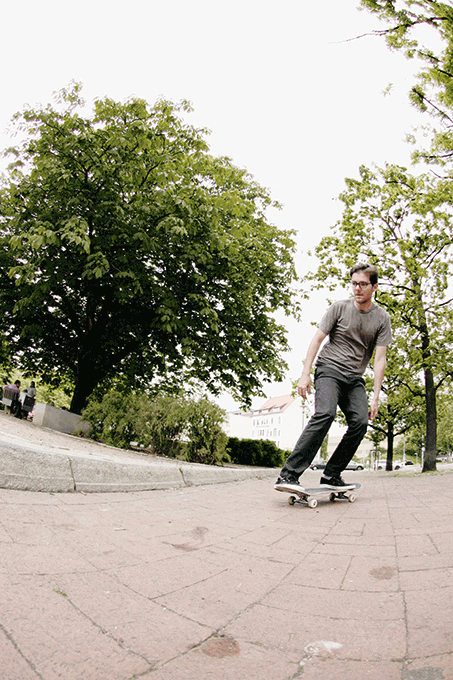 Hendrik Herzmann - Slappy Crooked Grind