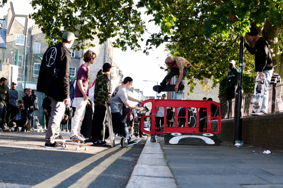 Polar x Cons Kollabo