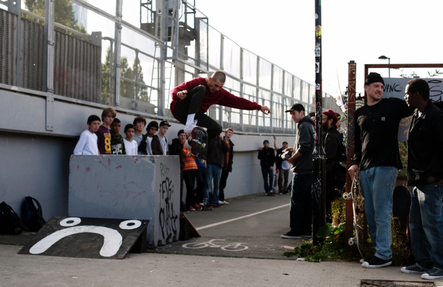 Polar x Cons Kollabo