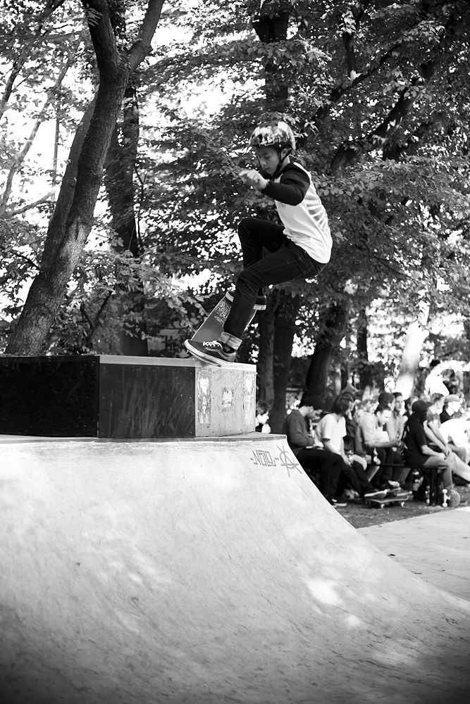 Lenni Janssen – Nosegrind | Photo: Hendrik Herzmann
