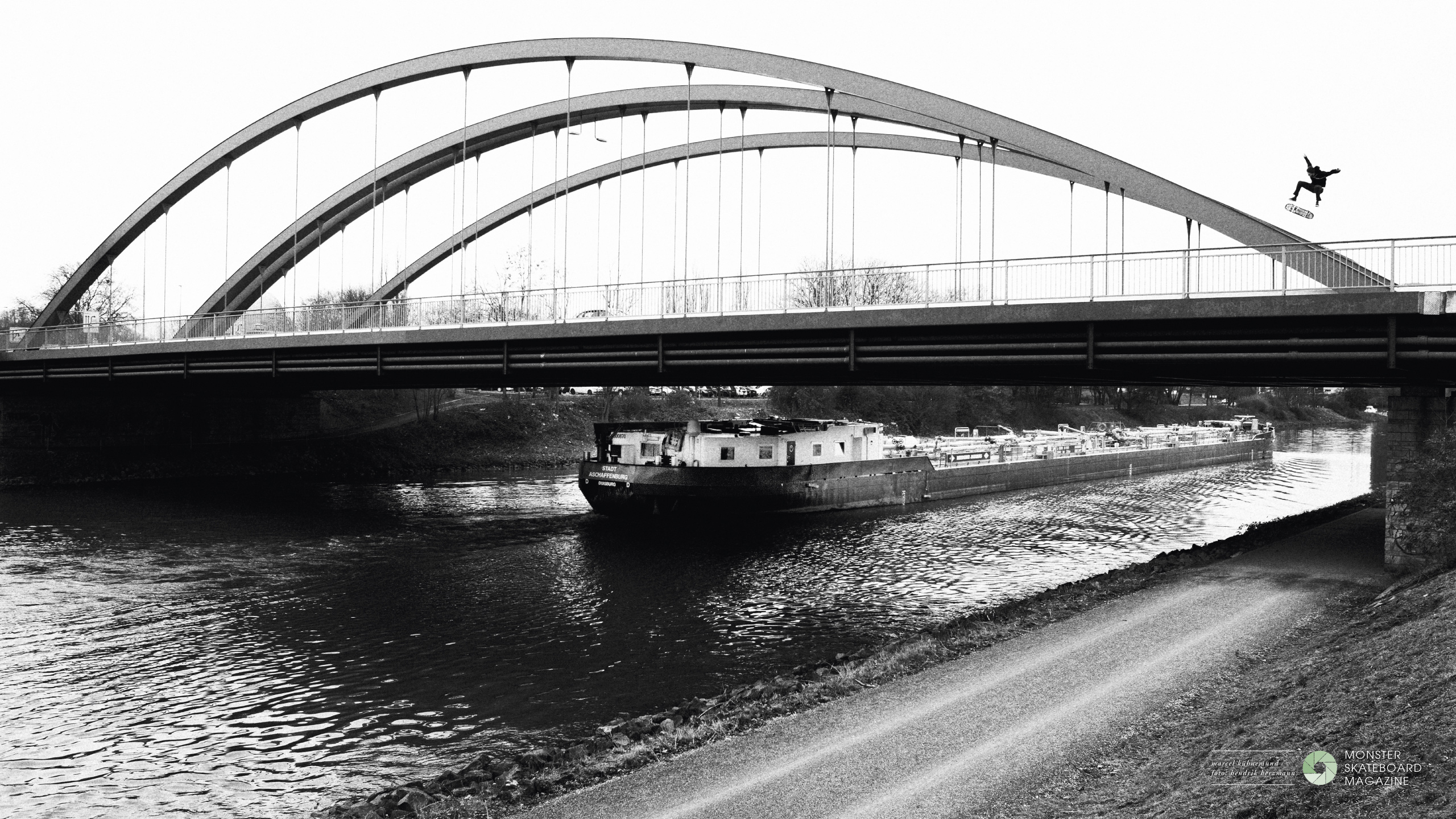 msm-wallpaper-029_2560x1440