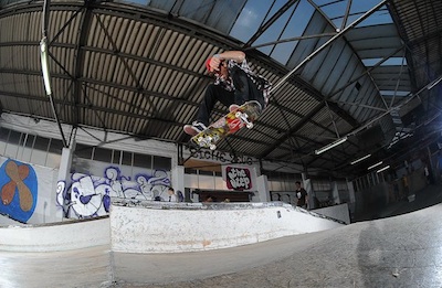 Platz 3 beim ersten Stopp. Mal gucken, wo er am Ende landet: Andi Welther - Frontside Flip