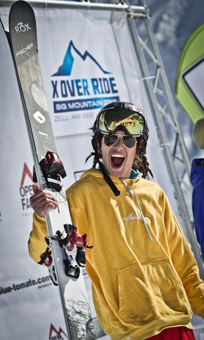 2mYnINx7n0fYiTvuiC4yVNB4LT9afGY2XFX_ZUU3Ji4