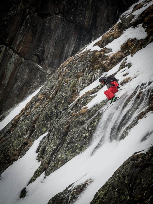 ToFUHlfmMoG7okAD95Ldm3M-trfoqb9XdVqFjb9RL-g