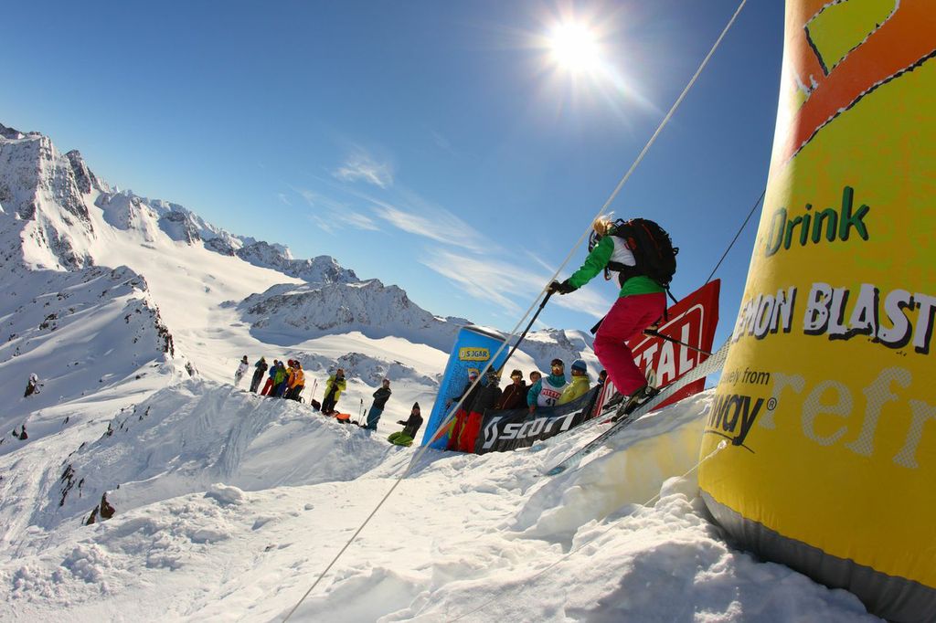 Y1JM7jJjNRasnp0tXwAGHmIBSsKWPM_qdLBSNyVKiPw