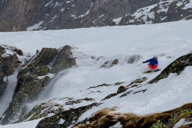 -yHIn7PSz6nX1XauDsPl2CtVFKiqfq_bGDC0Cvk0QRg