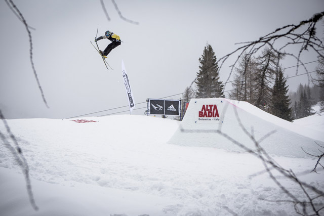 Alta Badia__30-03-2013__action__fs__unknown rider__Roland Haschka QParks__9