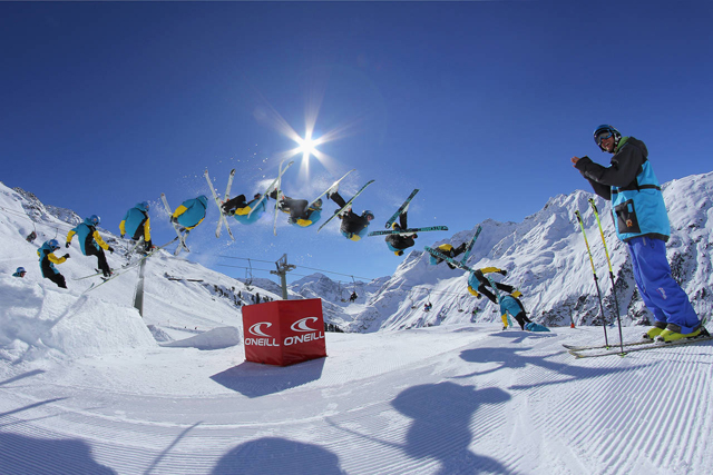 _web_StAnton__03-03-2013__action__fs__Armin_Hafele__Katja_Pokorn_QParks__098