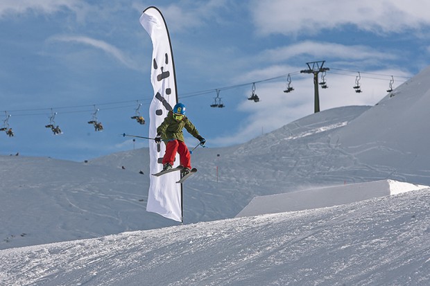 WS13-14_photo_03_lars_baerenfaenger_rider_elias_wechner_96dpi