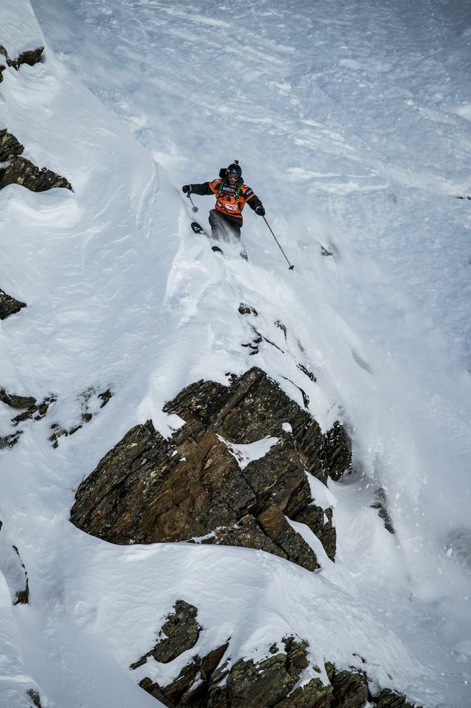 4gu-d2znxmzg0A9AJ5MajbeKpKV6ML53kD8FiPhtKF8