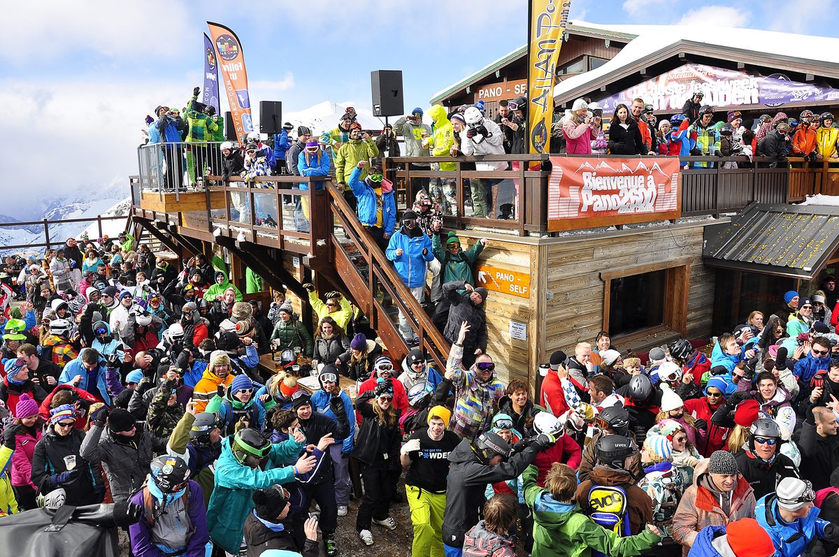 UniChamp_Hüttenparty