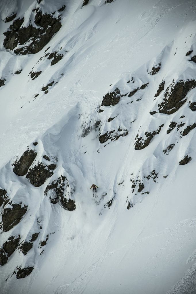 XtBoTAI-GdkBzC3GXBaxKG5w94LMo6-TwaUX5rVPuvQ