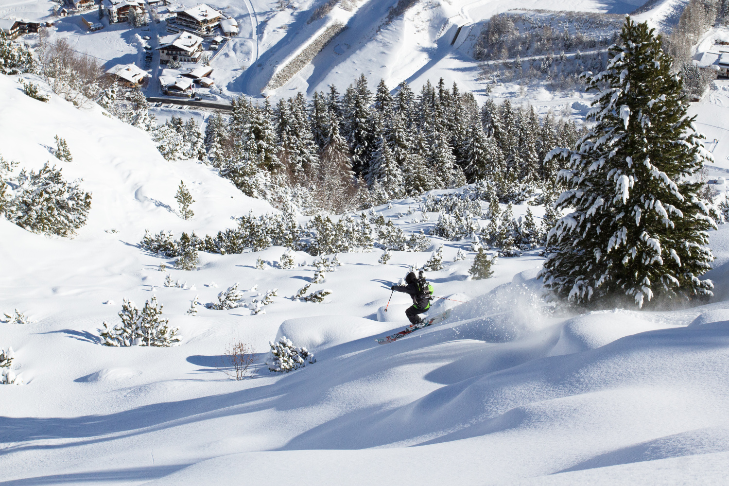 pic04_movement_fly_camp_credit_hmk