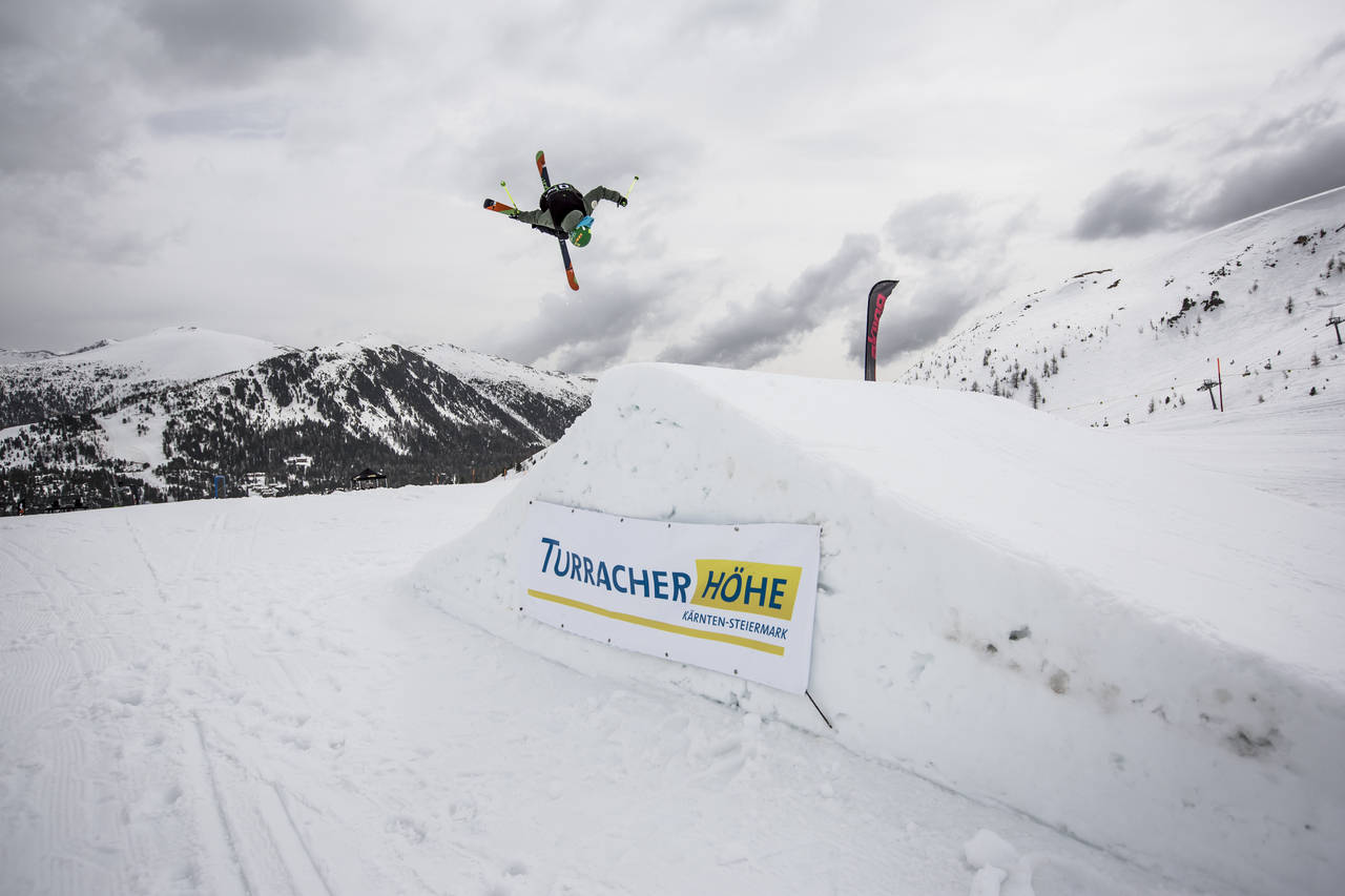 _web_Turracher_Hoehe__05-04-2014__action__fs__unknown_rider__Roland_Haschka_QParks__057